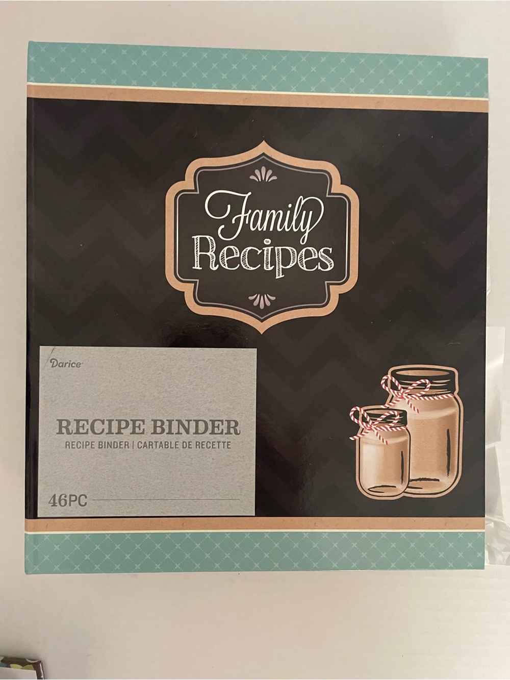 Recipe Binder 46 Pc w/ addl Recipe Cards